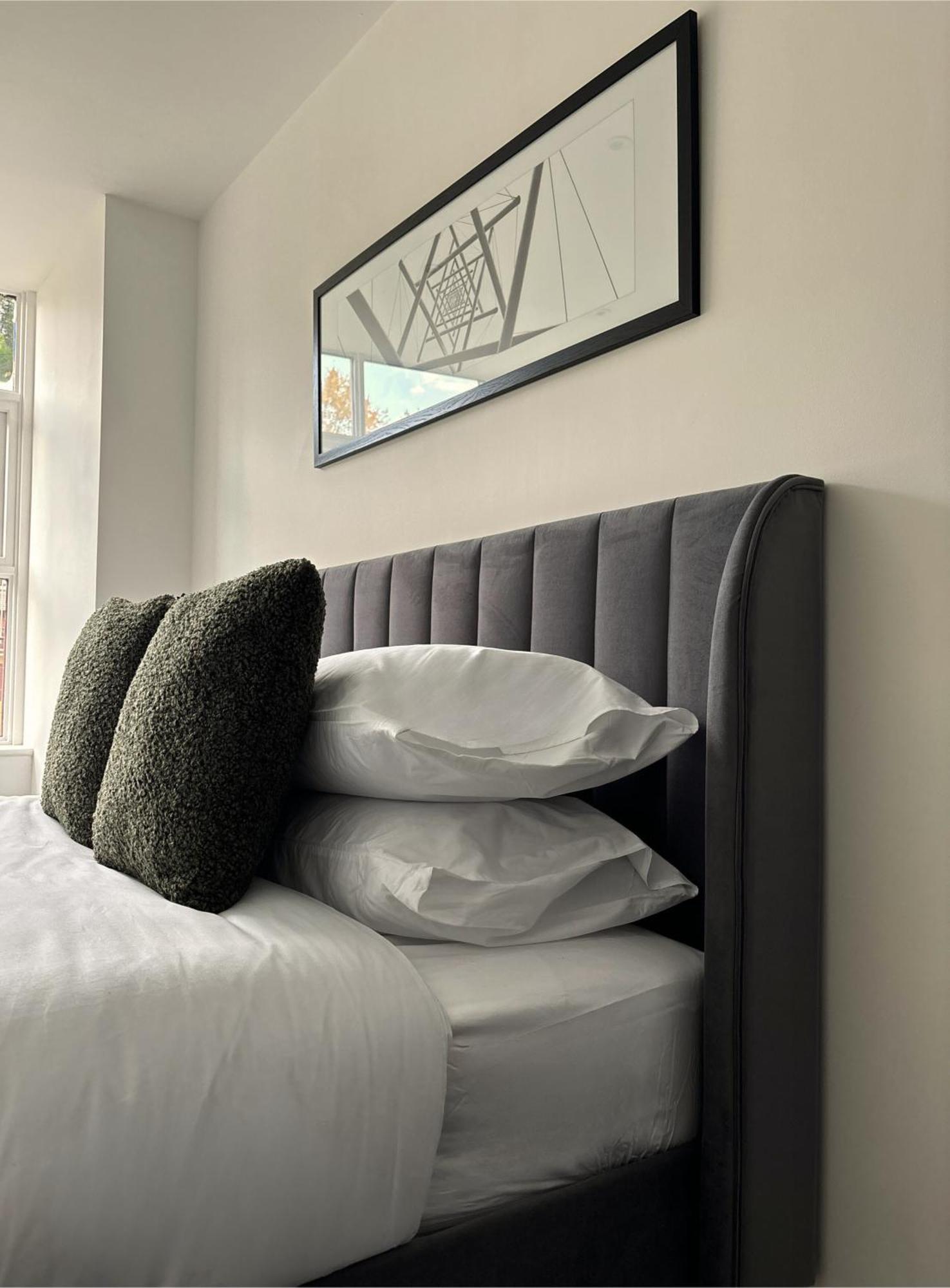 Manchester Apt, Free Parking, Business, Couples & Families Exterior foto